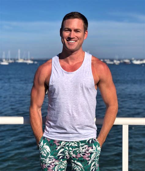 OMG, he’s naked: Actor Greg Austin goes frontal in ‘Hunters S2’ !! » Posted By Igor On Monday, January 16, 2023 | category: Candy | 18 comments. Actor Greg Austin makes a real SPLASH and goes frontal in ‘Hunters: Season 2’ after the NSFW jump. Start your week off right! CLICK TO ENLARGE! Every celeb you ever wanted to see...